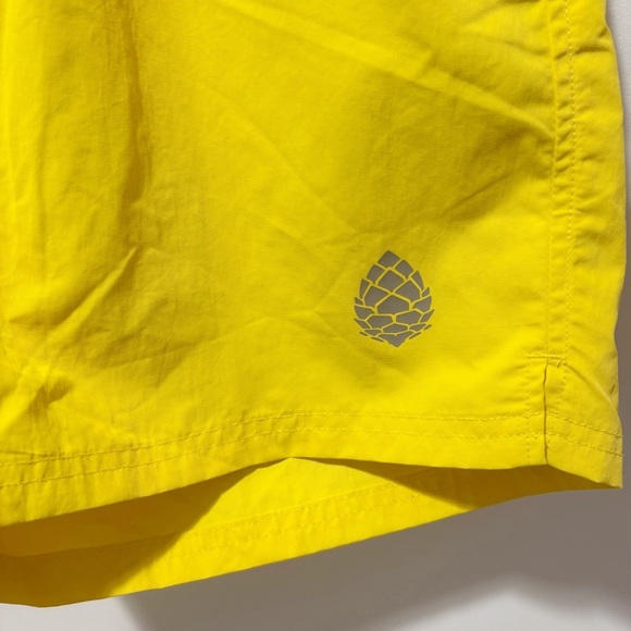 Stio Men’s Hideout Shorts Yellow Size Medium Lined Nylon Swim Hike Workout - Picture 3 of 14
